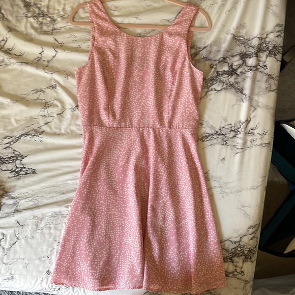 Forever 21 Size Medium Pink Dress - Picture 3 of 6